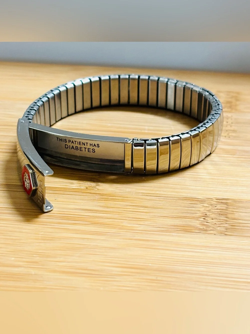 Medical ID Alert Bracelet - Silver Diabetes Band with Red Emblem